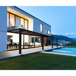 Stockholm Pergola Addossata in Alluminio di Premium 3.4X9.5 m Trasparente-Canopia