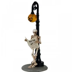 Checking His Horrorscope Cod. 12003-Lemax Outlet