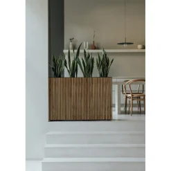 Fioriera Alta DECO PLANTER DIVIDER 40 in Metallo colore Nero e Legno 100x40x80 cm-Herstera Outlet