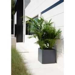 Fioriera Cubo PLANTER CUBE 80 in Metallo colore Antracite 80x80x80 cm-Herstera Online